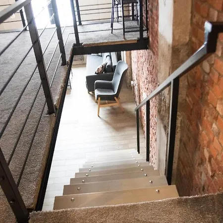 Apartmán Redcity Loft 309 *